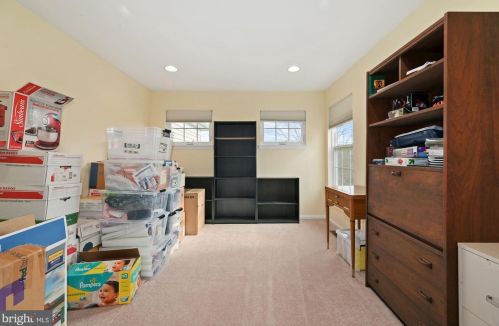 63 Spinnaker Dr, Mount Laurel NJ 08054-6107 exterior