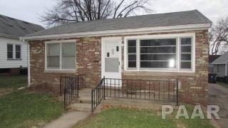 1307 9th St, Pekin, IL 61554-2148