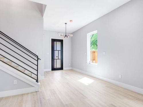 4119 Gentry, Dallas TX  75212-1220 exterior