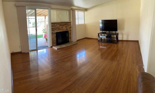 7951 Davmor Ave, Stanton, CA 90680-3112