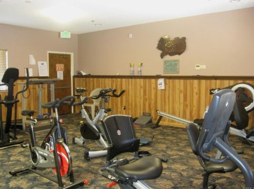 658 Via Santa Paulo, Vista CA  92081-6370 exterior