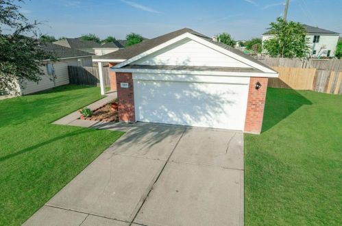 7223 Lilac Manor Ln, Richmond, TX 77469-5577