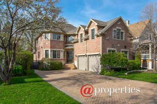 5054 Berwyn Ave, Chicago, IL 60630-1548