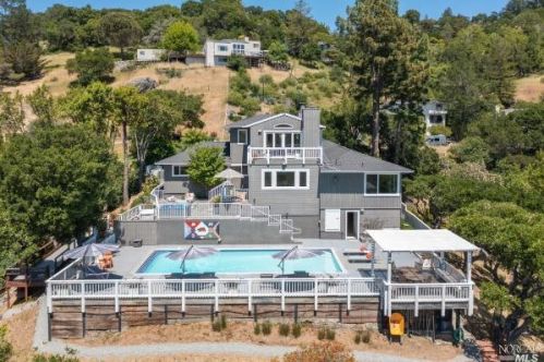 65 Valley View Ave, San Rafael, CA 94901-1140