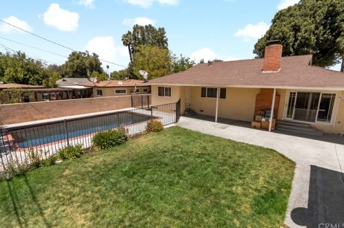 2832 David St, Riverside CA  92506-4299 exterior