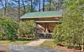 6883 Mountain Laurel Rd, Hiawassee, GA 30546-5325
