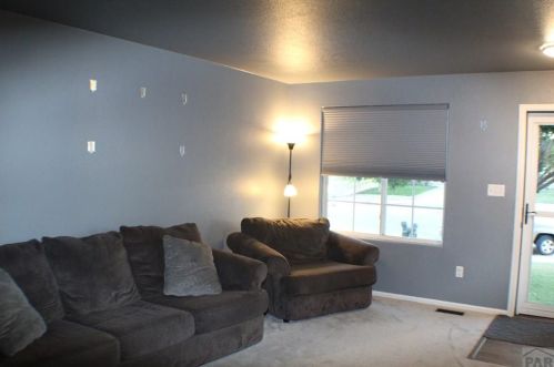 3017 Candice Ln, Pueblo, CO 81003-3863
