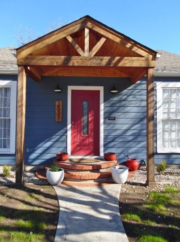 2521 Wayside Ave, Fort Worth TX  76110-2244 exterior