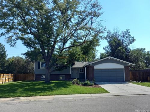 7128 Spruce St, Englewood CO  80112-1741 exterior