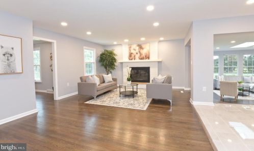 71 Carter Rd, Princeton NJ  08540-2107 exterior