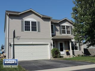 149 Prairiefield Ave, Dekalb, IL 60112-4142