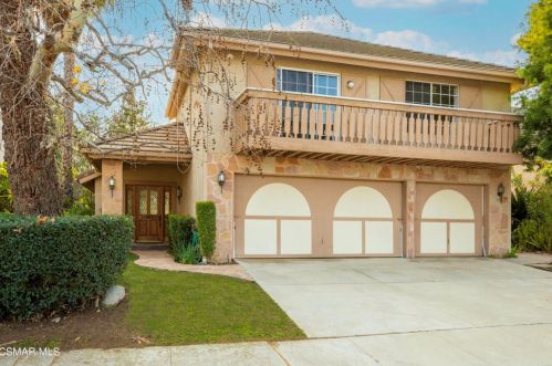 6086 Sunnycrest Dr, Calabasas, CA 91377-3846