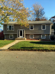 24 Sprague Ave, Warwick, RI 02889-2016