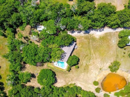 6356 Rendon Bloodworth, Fort Worth TX  76140-9456 exterior