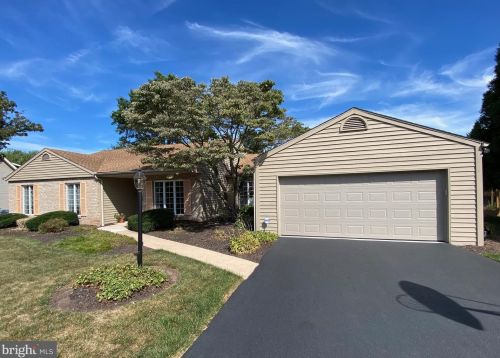 2339 Brandywine Ln, York, PA 17404-1309