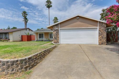6201 Glenhurst Way, Citrus Heights, CA 95621-1721