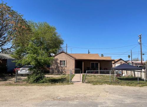 913 Parklawn Ave, Modesto, CA 95358-5806