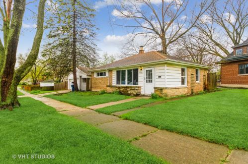 17560 Sycamore Dr, Homewood, IL 60430-1056