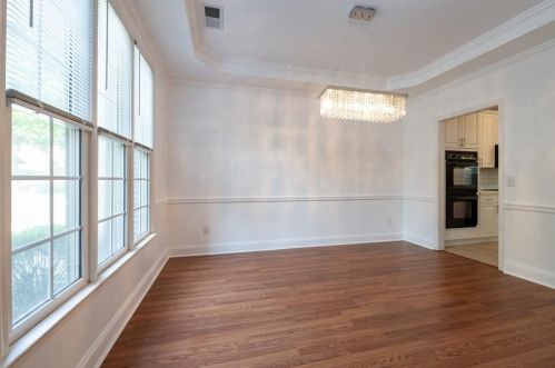 275 Lawrence Pl, Atlanta GA  30349-1068 exterior