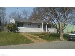 1433 Gabriel Dr, Norfolk VA  23502-2145 exterior