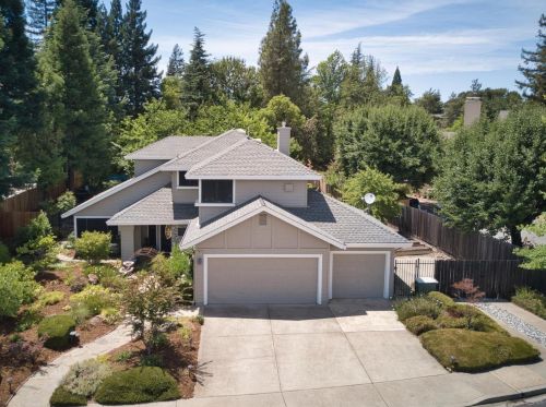 3050 Eagles Nest, Auburn, CA 95603-5919