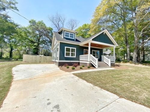 339 Madison Ave, Monroe, GA 30655-2325