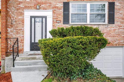 3391 Anaconda Dr, Cincinnati OH  45211-3701 exterior