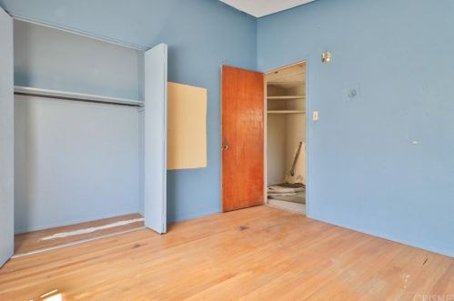 1020 Dennis Ave, Simi Valley CA  93065-3224 exterior