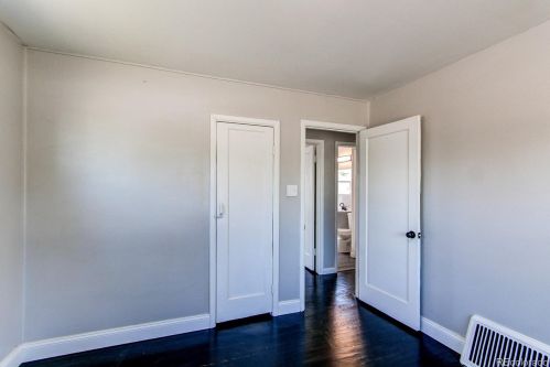 2500 Knox Ct, Denver CO  80219-5839 exterior