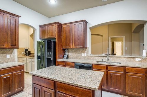 154 Briar Grove Dr, Princeton TX  75407-2677 exterior