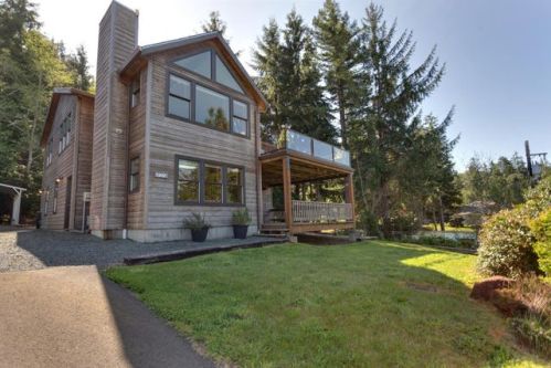 431 2nd St, Wheeler, OR 97147-0228