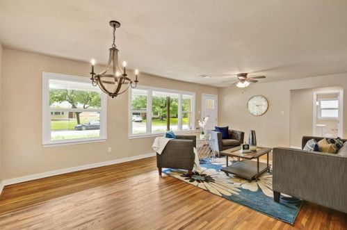 5425 Fursman Ave, Fort Worth TX  76114-4507 exterior