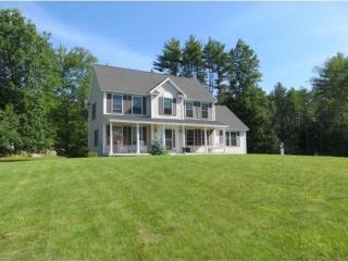 40 Welcome Dr, Concord, NH 03301-5950