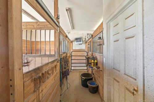 1434 Arabian Trl, Elizabeth CO 80107-8403 exterior