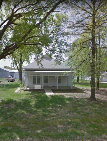 303 Bedford St, Cuba, KS 66940-3013