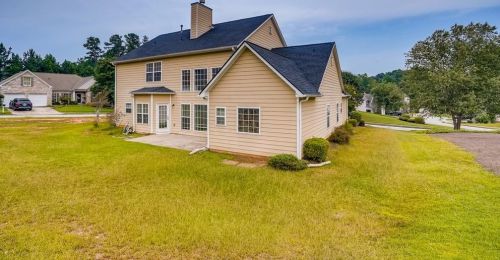 5387 Heyward Pl, Atlanta GA  30349-1256 exterior
