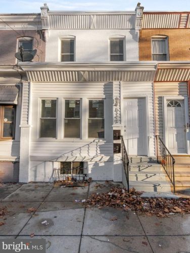 6149 Larchwood Ave, Philadelphia PA  19143-1005 exterior