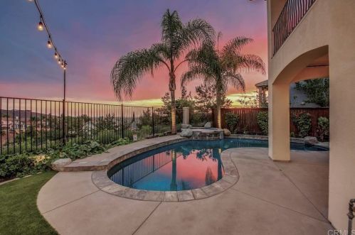 1473 Glencrest Dr, San Marcos, CA 92078-1022