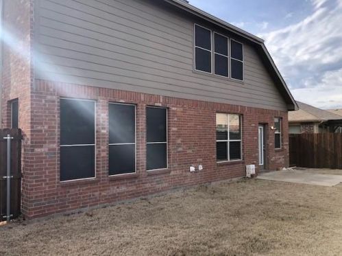 1018 Meadow Green Ct, Princeton TX  75407-7901 exterior