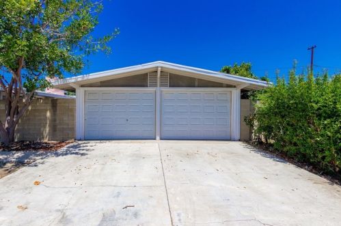 1129 Vermont Ave, Anaheim CA  92802-1825 exterior