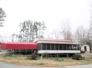 205 Newbury Cir, Madison, SC 29693-6624