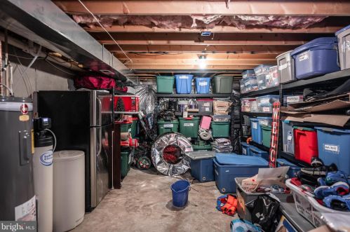 125 Gap Vw Blvd, Harpers Ferry WV 25425-3003 exterior