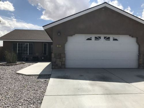 1221 Mariposa Ave, Ridgecrest, CA 93555-4835