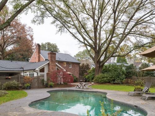234 Broadland Ct, Atlanta GA  30342-3601 exterior