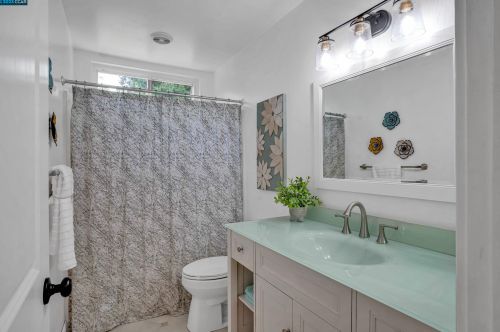 815 Bethany Ln, Concord CA  94518-3507 exterior