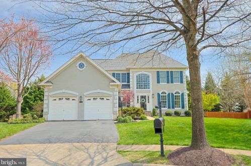 5305 Kernstown Ct, Haymarket, VA 20169-4504
