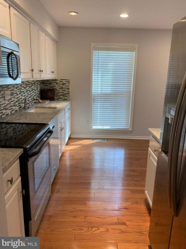 2 Ashmont Ct, Silver Spring MD  20906-5720 exterior