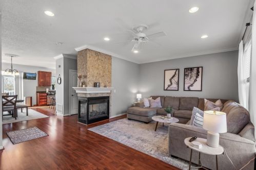 10255 Bleeker St, Saint Paul MN  55129-6904 exterior