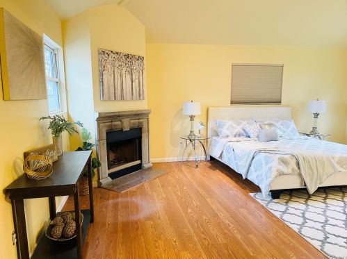 4369 Voltaire St, San Diego, CA 92107-1711