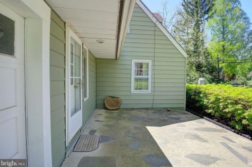 17 Wilburtha Rd, Trenton NJ 08628-2653 exterior